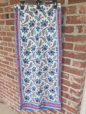 LOFT Blue White and Red Floral Pants